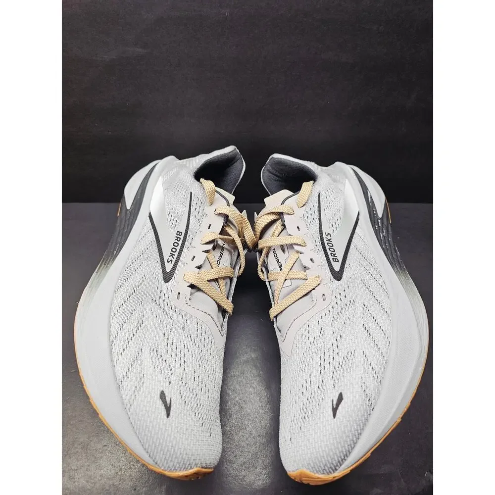 Brooks Men's Light Gray and Cream Running Sneakers